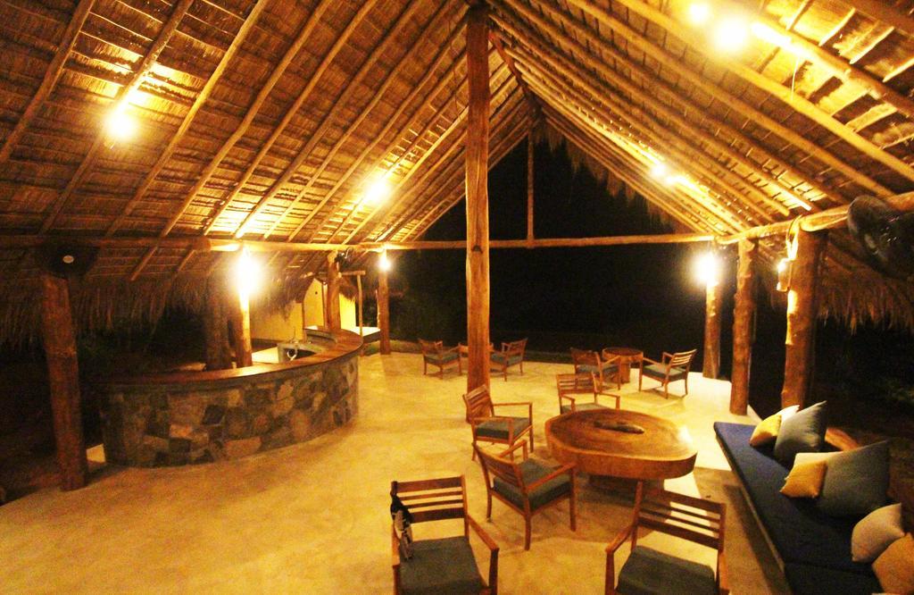 Gal Oya Lodge Galgamuwa  Bilik gambar