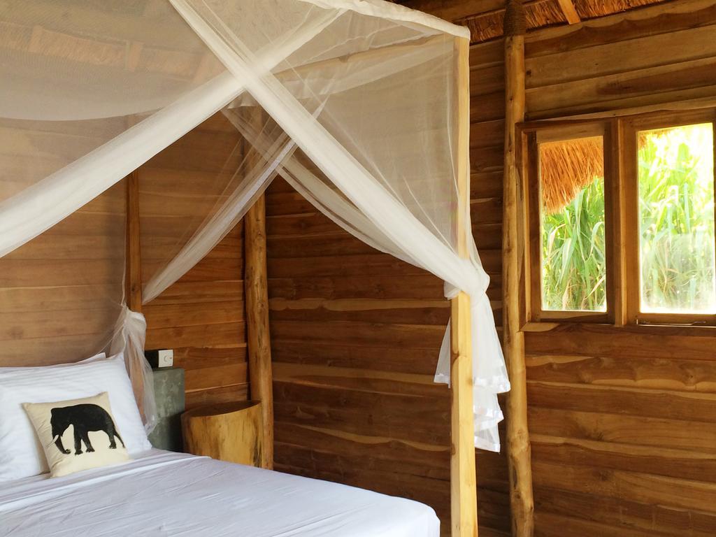 Gal Oya Lodge Galgamuwa  Bilik gambar